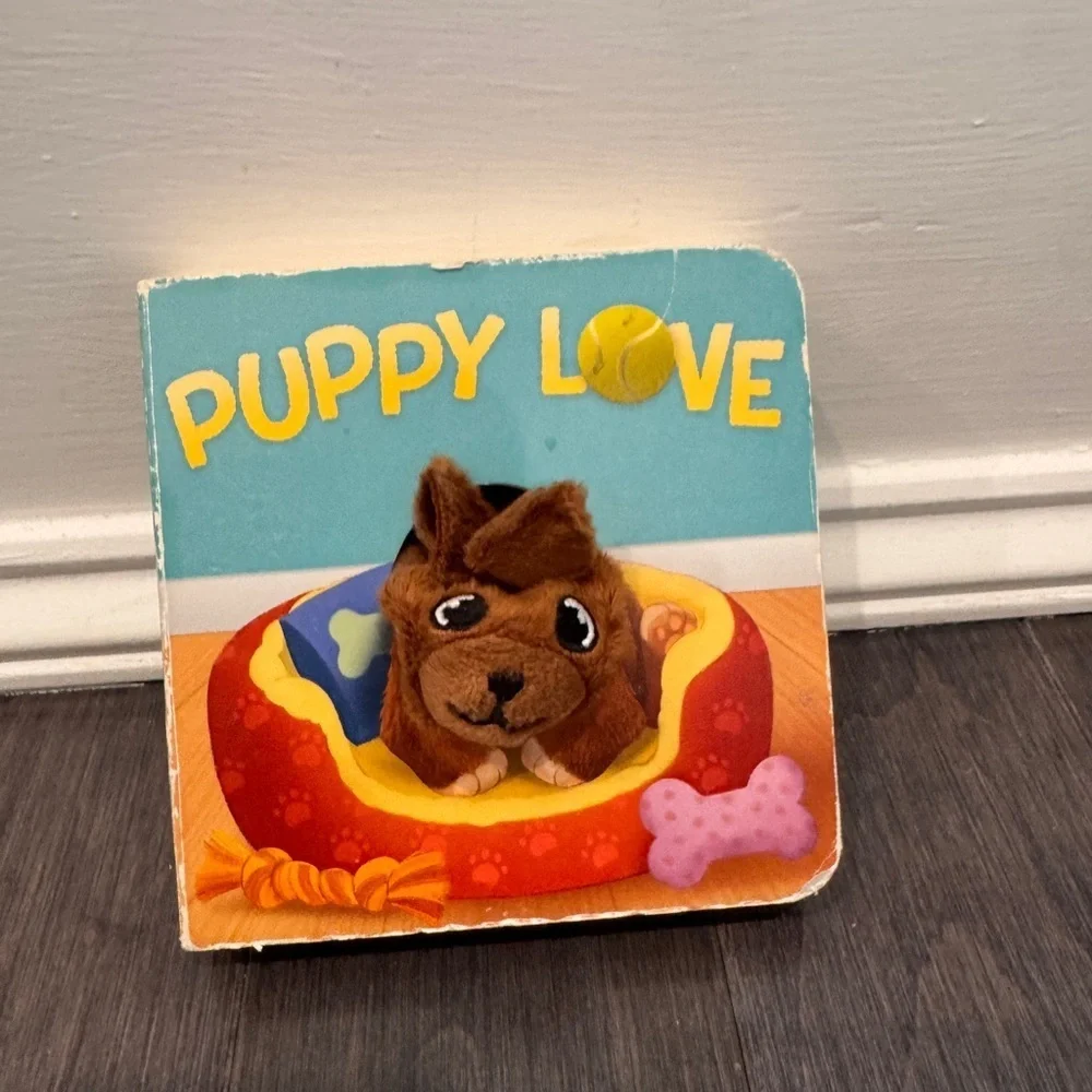 Puppy Love Finger Puppet Small Children's Board Book